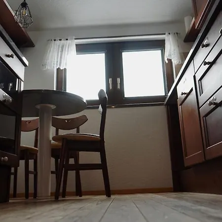 Апартаменти Xl - Free Parking - 6 People - 4 - Wifi - Kitchen Бремен