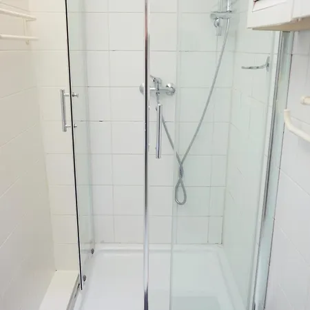 Xl - Free Parking - 6 People - 4 - Wifi - Kitchen * Bremen